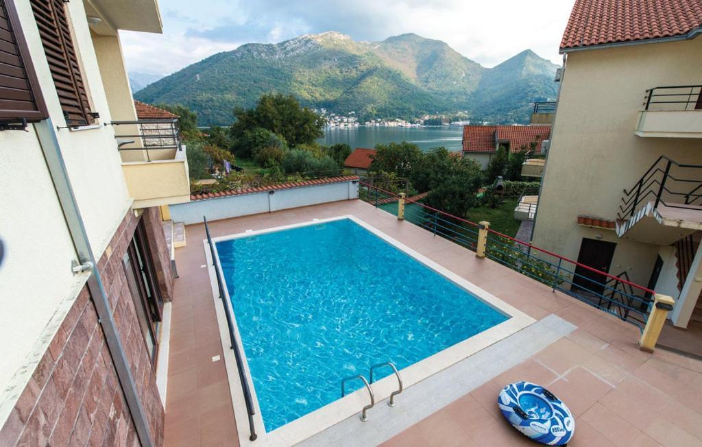 Port Adria Apartments 카메나리 외부 사진