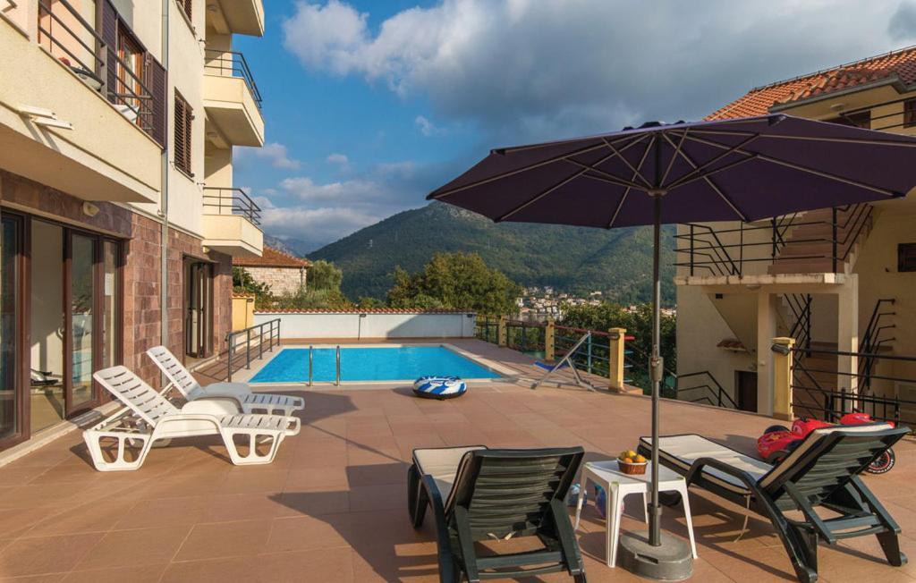 Port Adria Apartments 카메나리 외부 사진